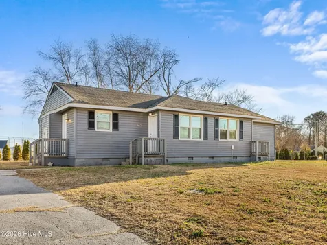 304 Starling Street Jacksonville NC 28540