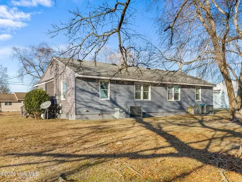 304 Starling Street Jacksonville NC 28540