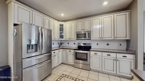 8117 Mason Ridge Lane Wilmington NC 28409