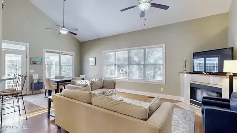 8117 Mason Ridge Lane Wilmington NC 28409