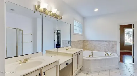 8117 Mason Ridge Lane Wilmington NC 28409