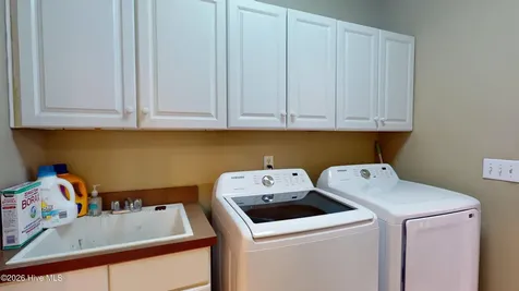 8117 Mason Ridge Lane Wilmington NC 28409