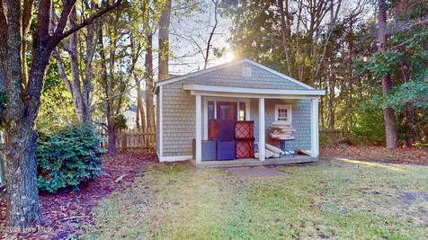8117 Mason Ridge Lane Wilmington NC 28409