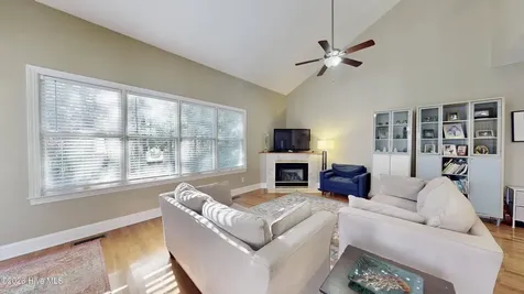 8117 Mason Ridge Lane Wilmington NC 28409