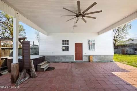 116 E Jones Street Trenton NC 28585