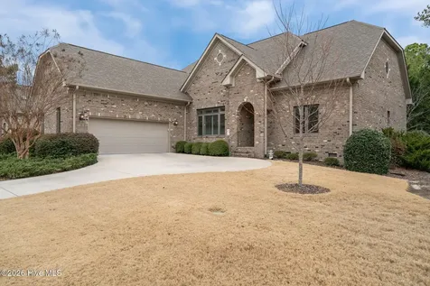4 Buckingham Place Pinehurst NC 28374