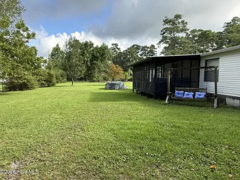 2447 Pinewood Drive SW Supply NC 28462