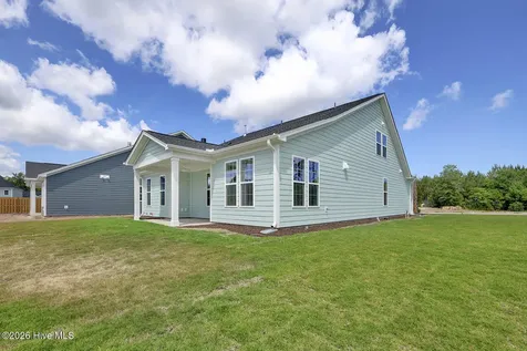 6812 Fellowship Drive Leland NC 28451