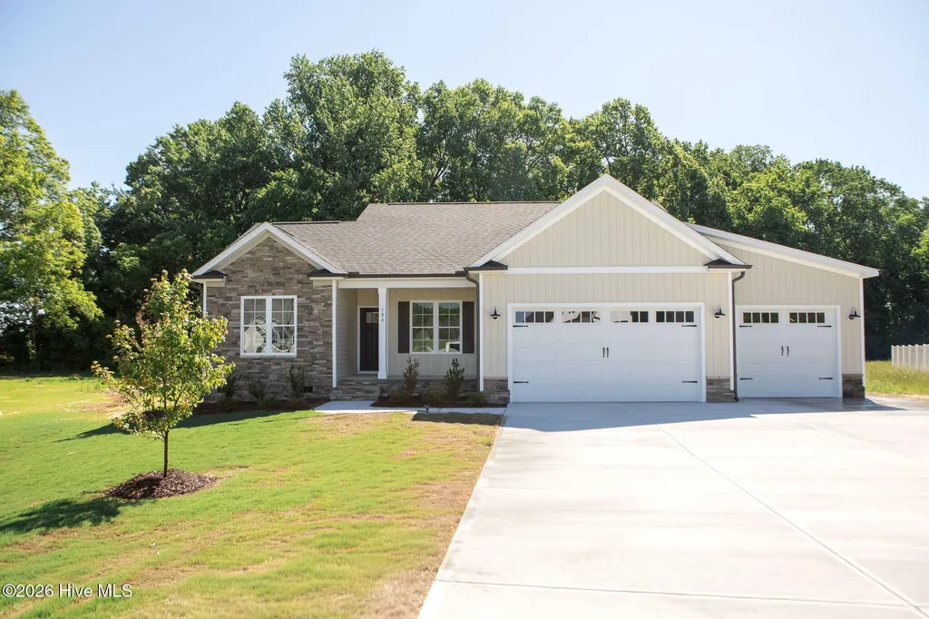 104 Lucky Lane Pikeville NC 27863