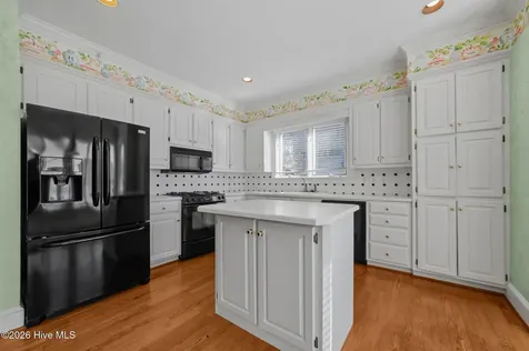 206 Austin Point Drive Washington NC 27889