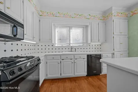 206 Austin Point Drive Washington NC 27889