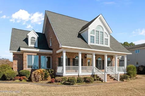206 Austin Point Drive Washington NC 27889