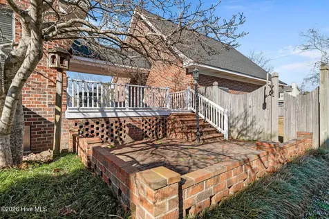 206 Austin Point Drive Washington NC 27889