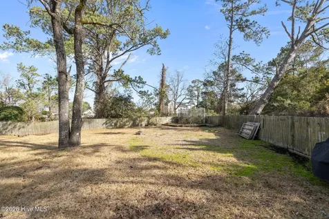 2622 U.s. 70 Beaufort NC 28516