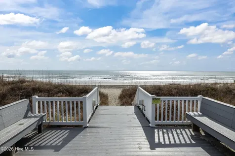 Emerald Isle NC 28594