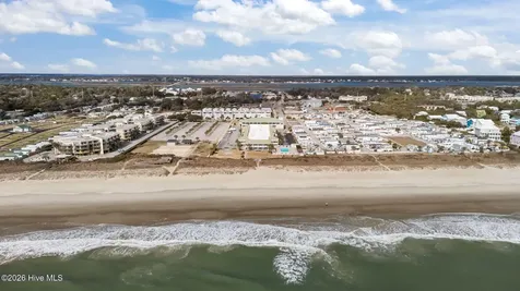 Emerald Isle NC 28594