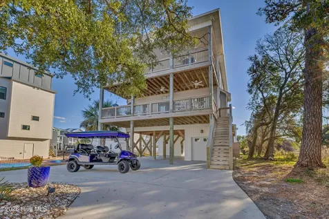 305 Columbia Avenue Carolina Beach NC 28428