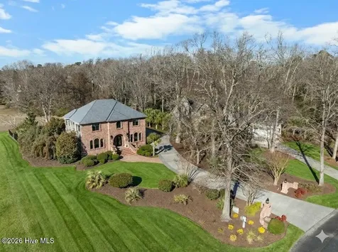 2768 Pinecrest Drive Southport NC 28461