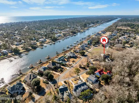 2768 Pinecrest Drive Southport NC 28461