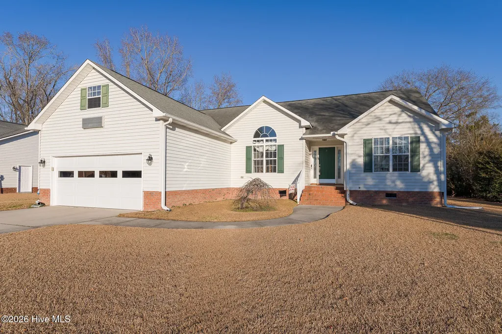 208 Eighth Street New Bern NC 28560