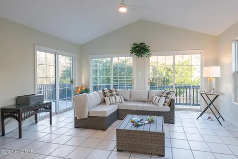 208 Eighth Street New Bern NC 28560