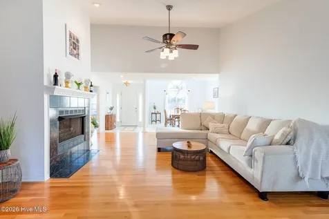 208 Eighth Street New Bern NC 28560