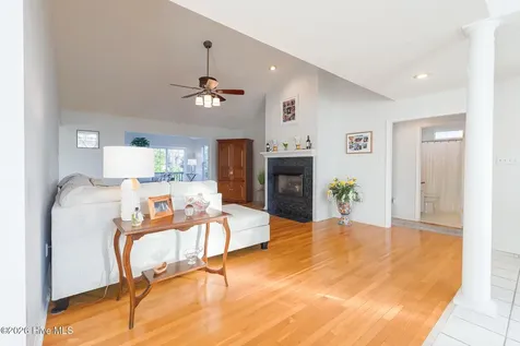208 Eighth Street New Bern NC 28560