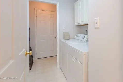 208 Eighth Street New Bern NC 28560