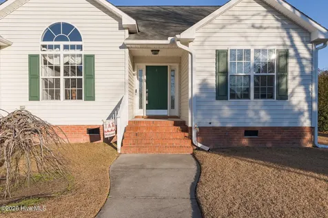 208 Eighth Street New Bern NC 28560