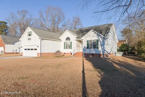 208 Eighth Street New Bern NC 28560