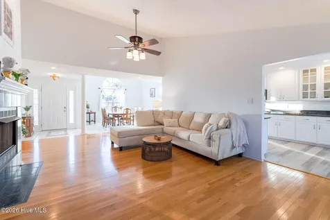 208 Eighth Street New Bern NC 28560