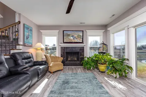 456 Pointe Vista Drive Elizabeth City NC 27909