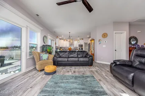 456 Pointe Vista Drive Elizabeth City NC 27909