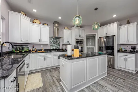 456 Pointe Vista Drive Elizabeth City NC 27909