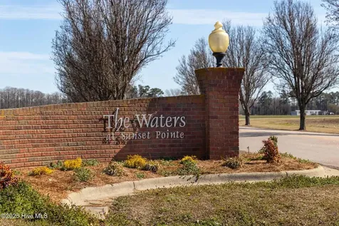 456 Pointe Vista Drive Elizabeth City NC 27909