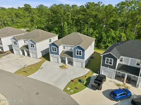 211 Holly Sands Loop Holly Ridge NC 28445