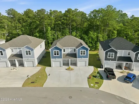 211 Holly Sands Loop Holly Ridge NC 28445