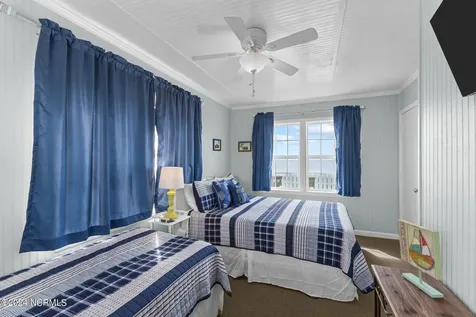 5213 Ocean Drive Emerald Isle NC 28594