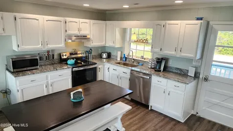 5213 Ocean Drive Emerald Isle NC 28594
