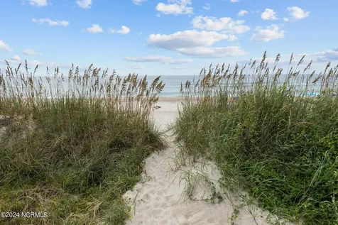 5213 Ocean Drive Emerald Isle NC 28594