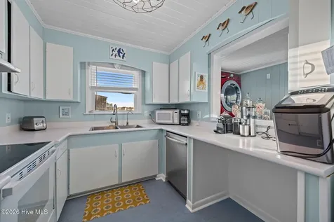 170 Ocean Boulevard W Holden Beach NC 28462