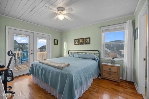 170 Ocean Boulevard W Holden Beach NC 28462