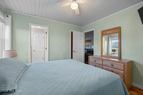 170 Ocean Boulevard W Holden Beach NC 28462
