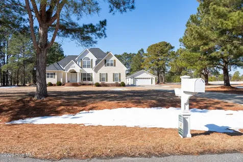 176 Laguna Trace Pink Hill NC 28572