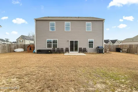 624 Drummond Grove Lane Jacksonville NC 28546