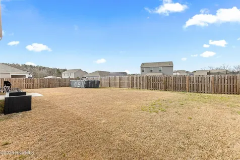 624 Drummond Grove Lane Jacksonville NC 28546