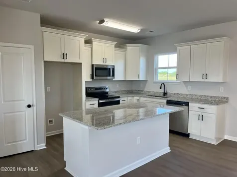 204 Halifax Court Shawboro NC 27973