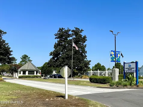 2131 Royal Pines Drive New Bern NC 28560