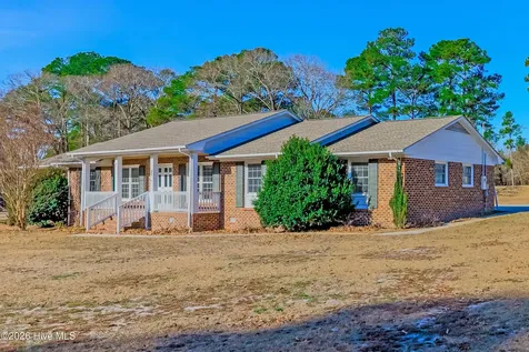 204 N Country Club Road Kenansville NC 28349