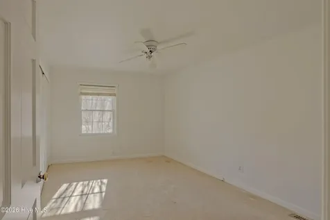 204 N Country Club Road Kenansville NC 28349